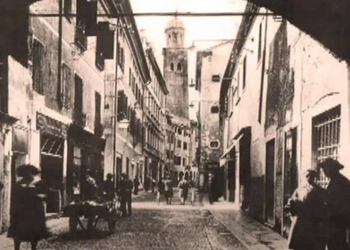 La Torre Monolocale 아파트 *